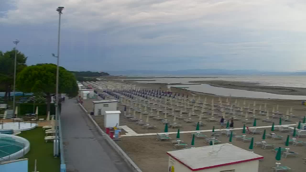Webcam Live Grado: Vista sulla spiaggia e sull’acquapark in tempo reale