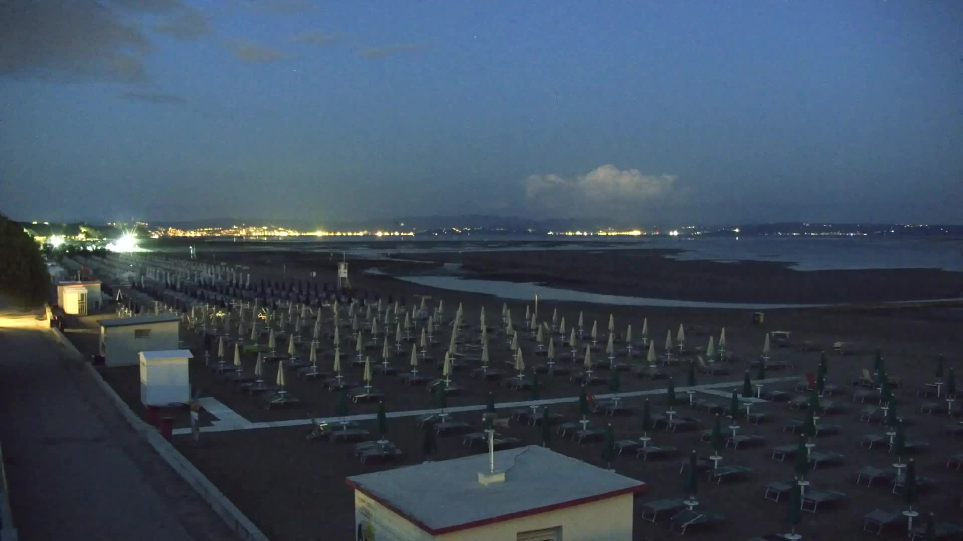 Webcam Live Grado: Vista sulla spiaggia e sull’acquapark in tempo reale