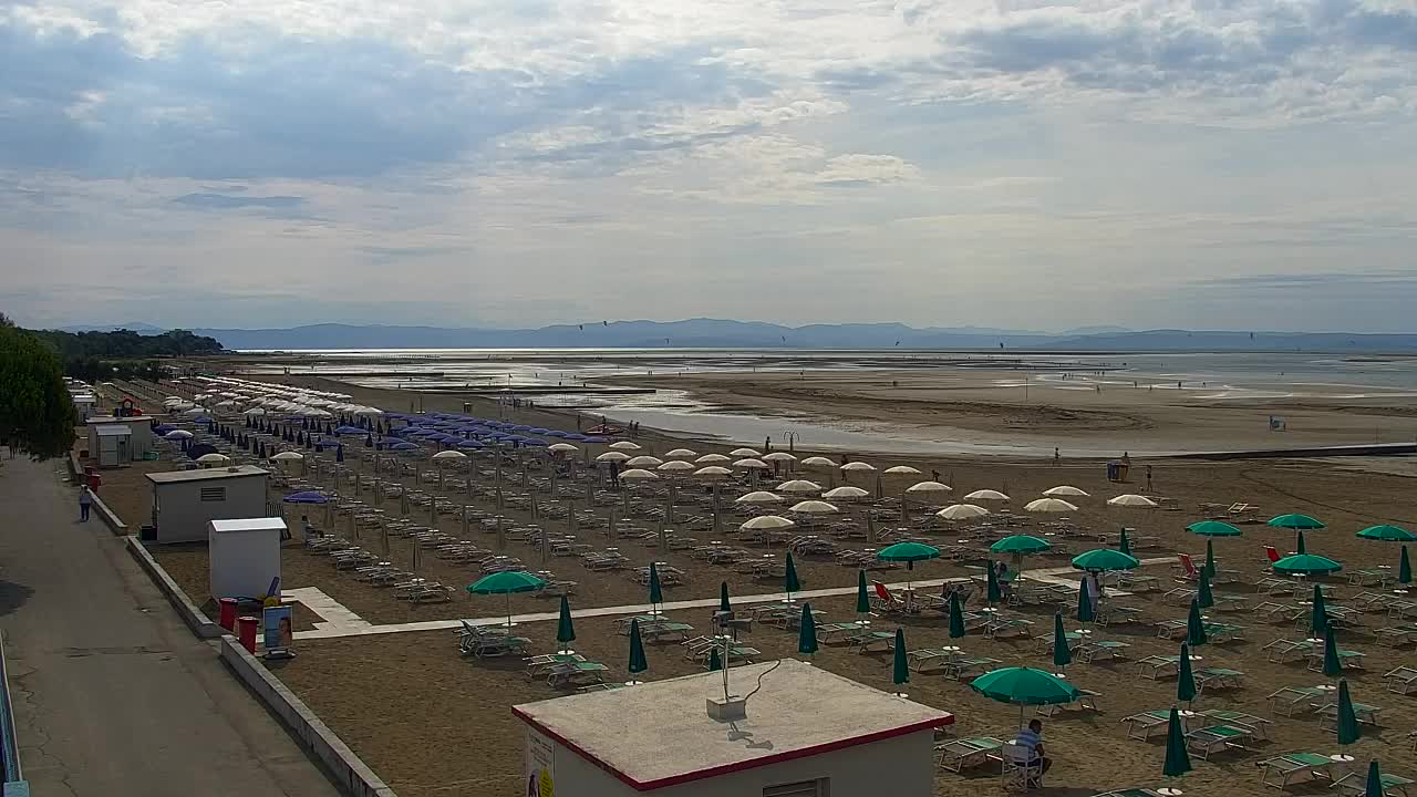 Webcam en direct Grado : Vues sur la plage et l’aquapark en temps réel
