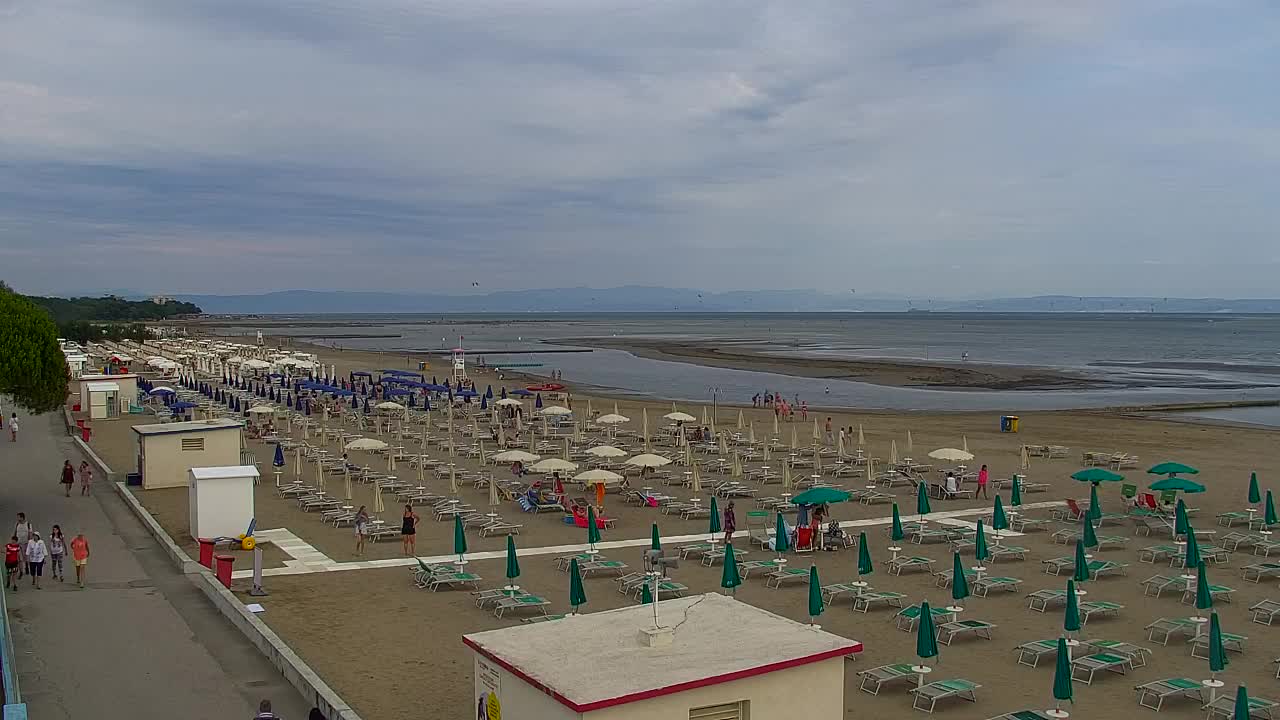 Webcam Live Grado: Vista sulla spiaggia e sull’acquapark in tempo reale
