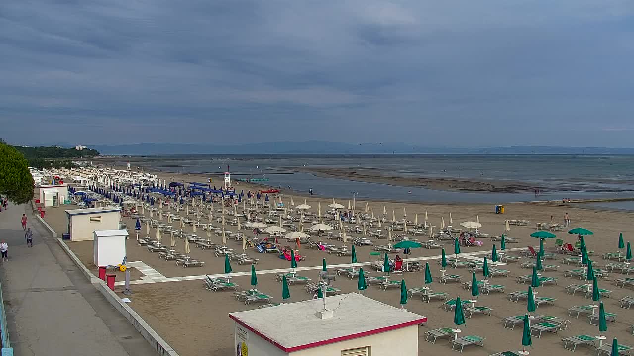 Webcam Live Grado: Vista sulla spiaggia e sull’acquapark in tempo reale
