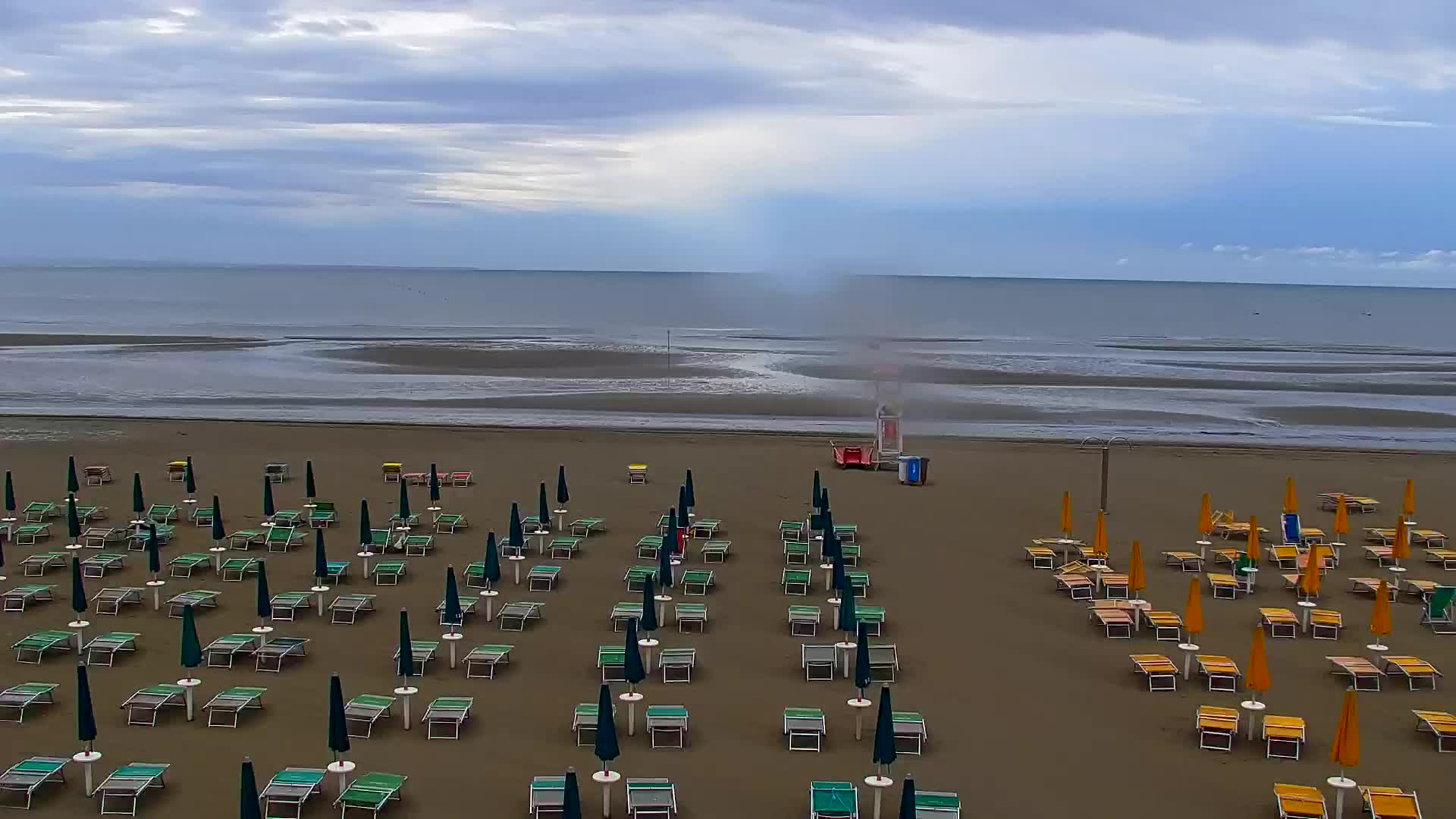 Grado Beach and Aquapark Views in Real Time