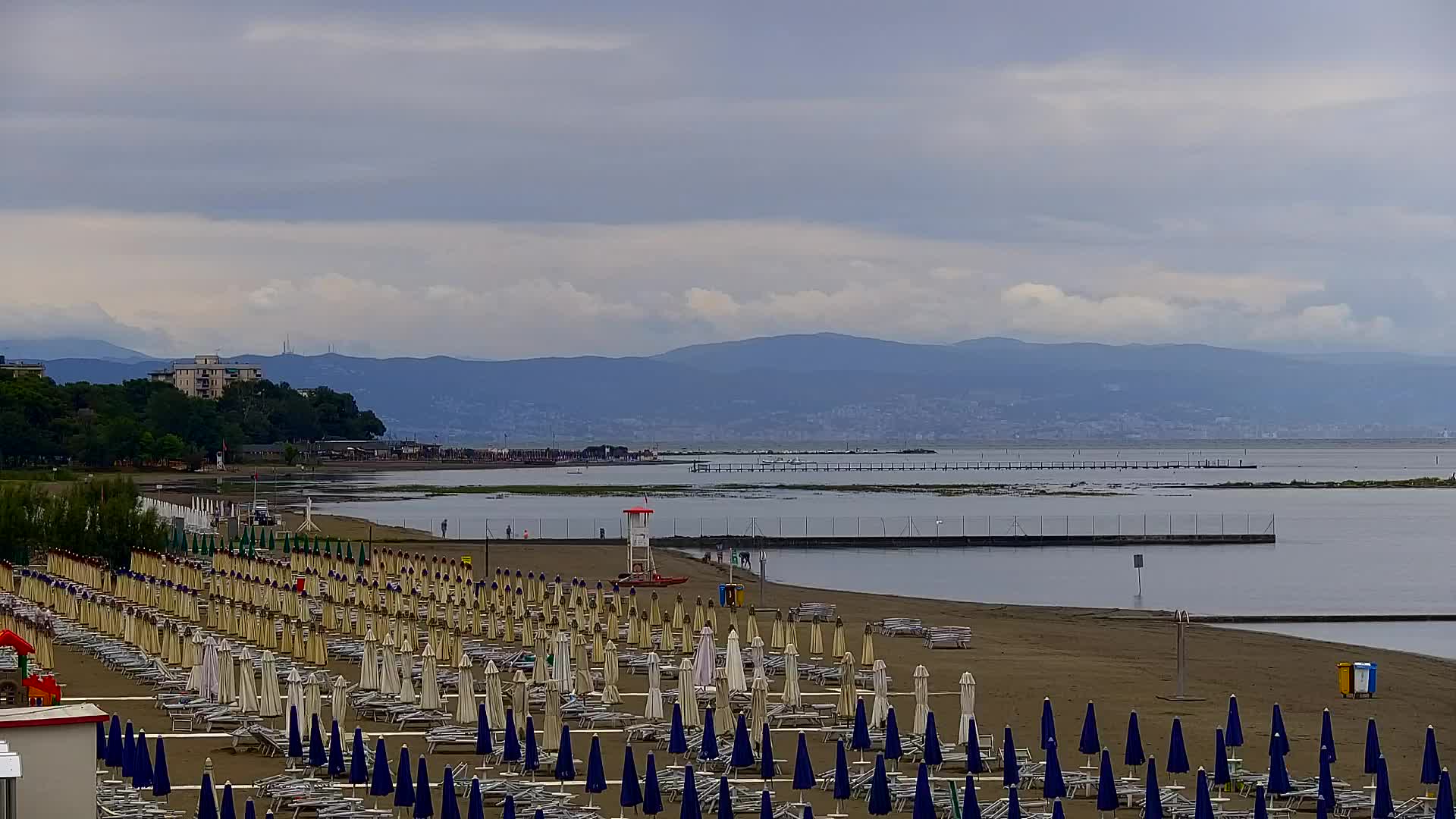 Grado Beach and Aquapark Views in Real Time