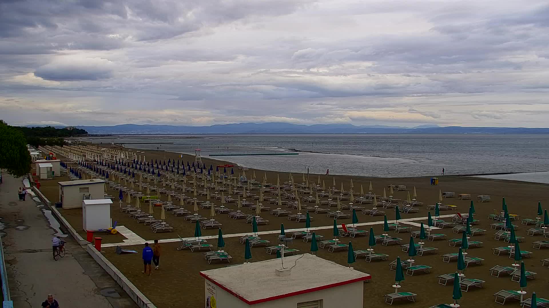 Webcam Live Grado: Vista sulla spiaggia e sull’acquapark in tempo reale