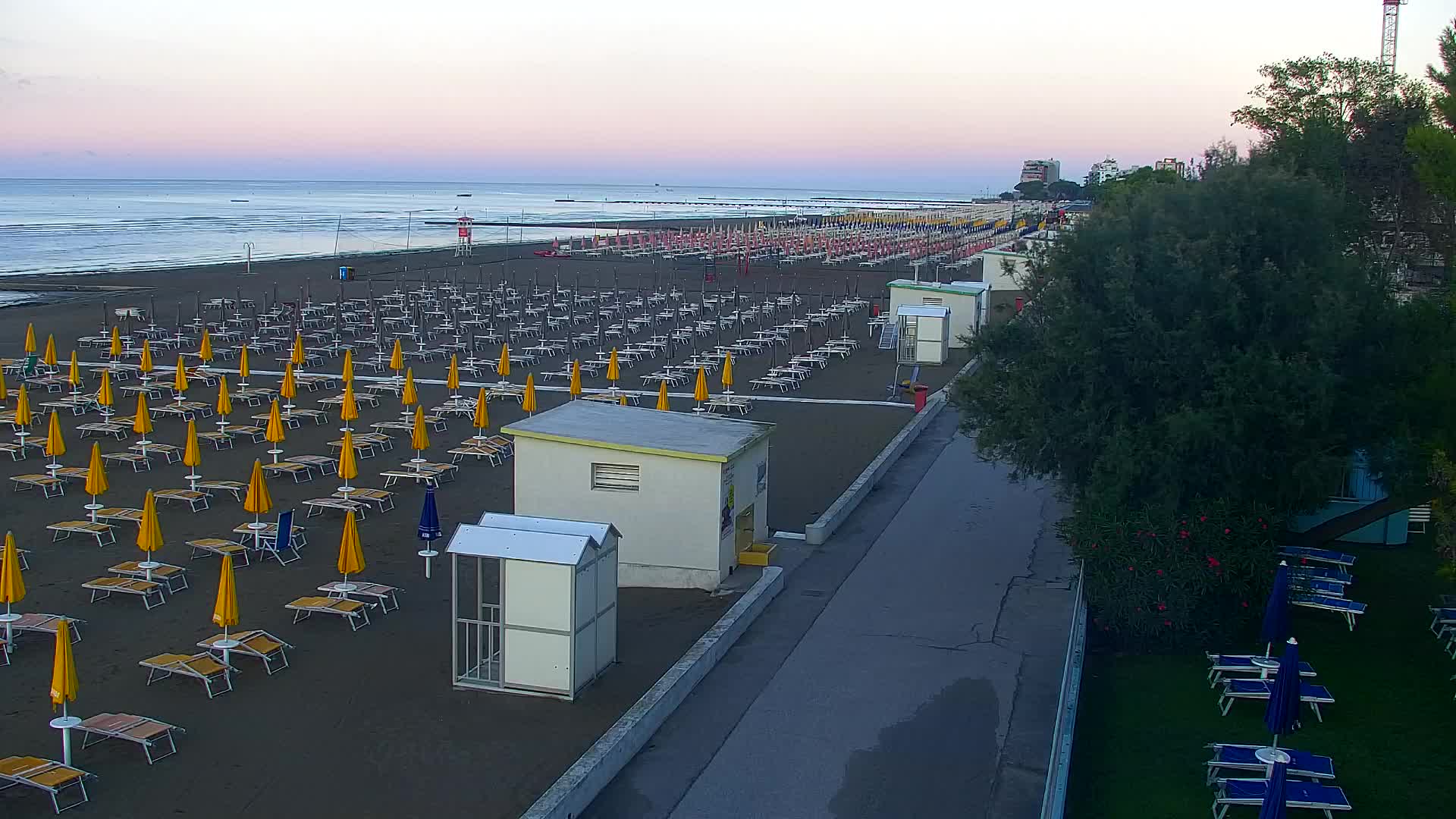 Spletna kamera v živo Grado: Pogledi na plažo in vodni park v realnem času
