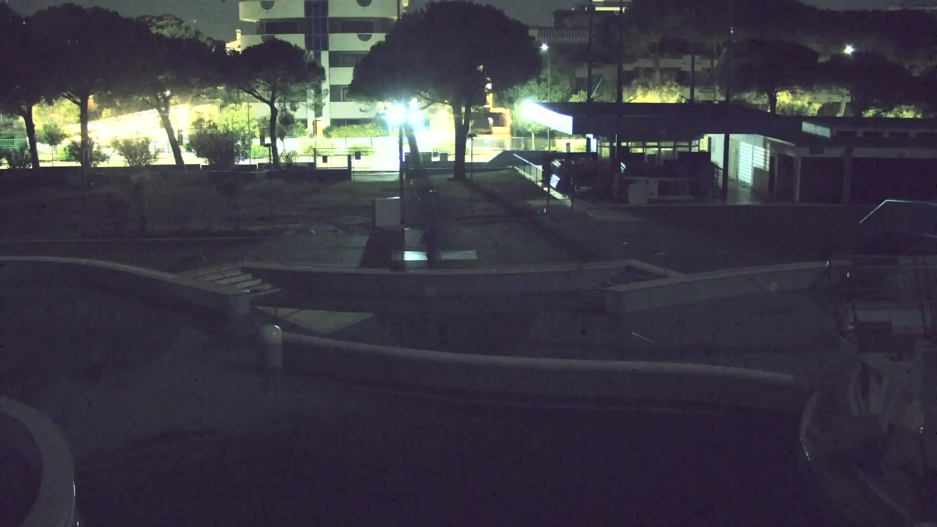 Spletna kamera v živo Grado: Pogledi na plažo in vodni park v realnem času