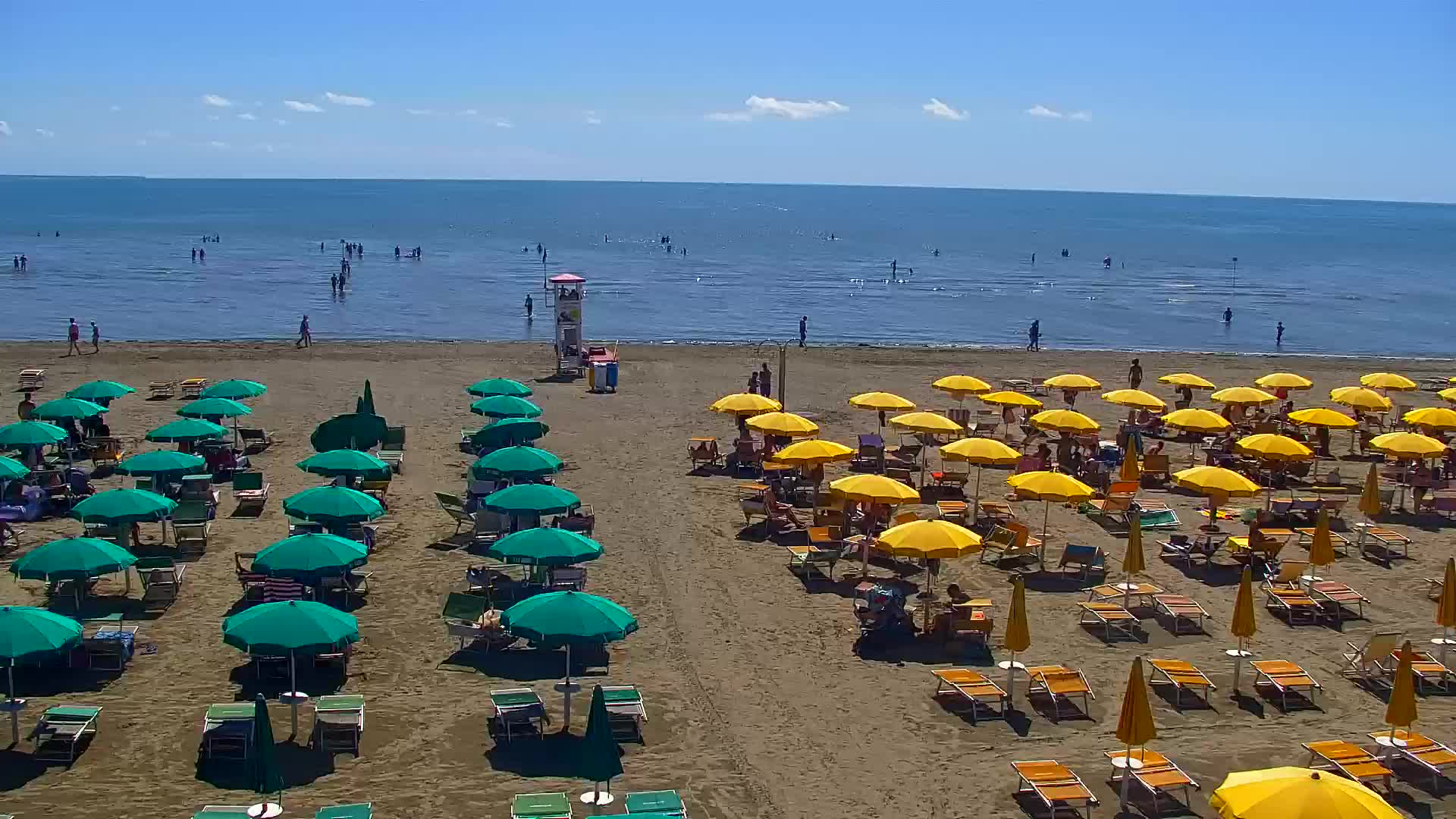 Spletna kamera v živo Grado: Pogledi na plažo in vodni park v realnem času
