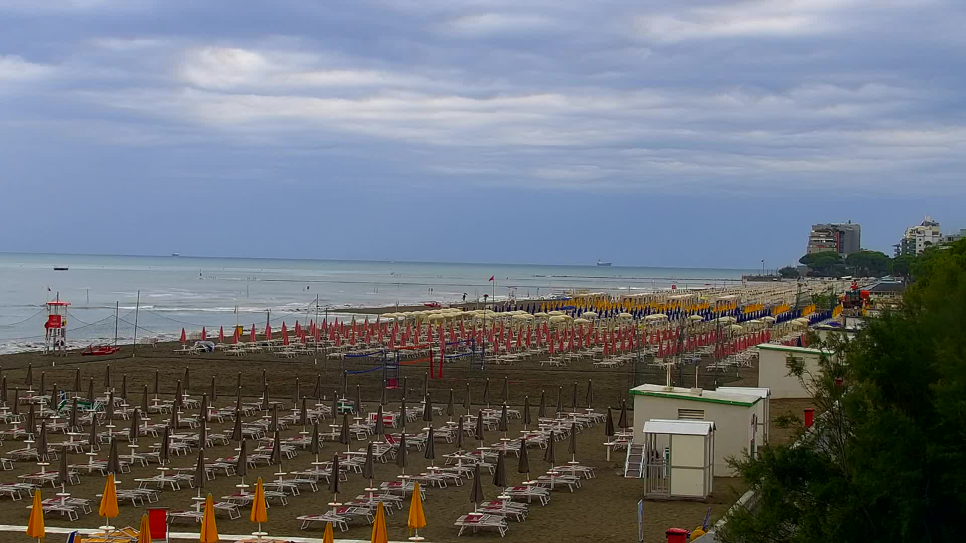 Grado Beach and Aquapark Views in Real Time