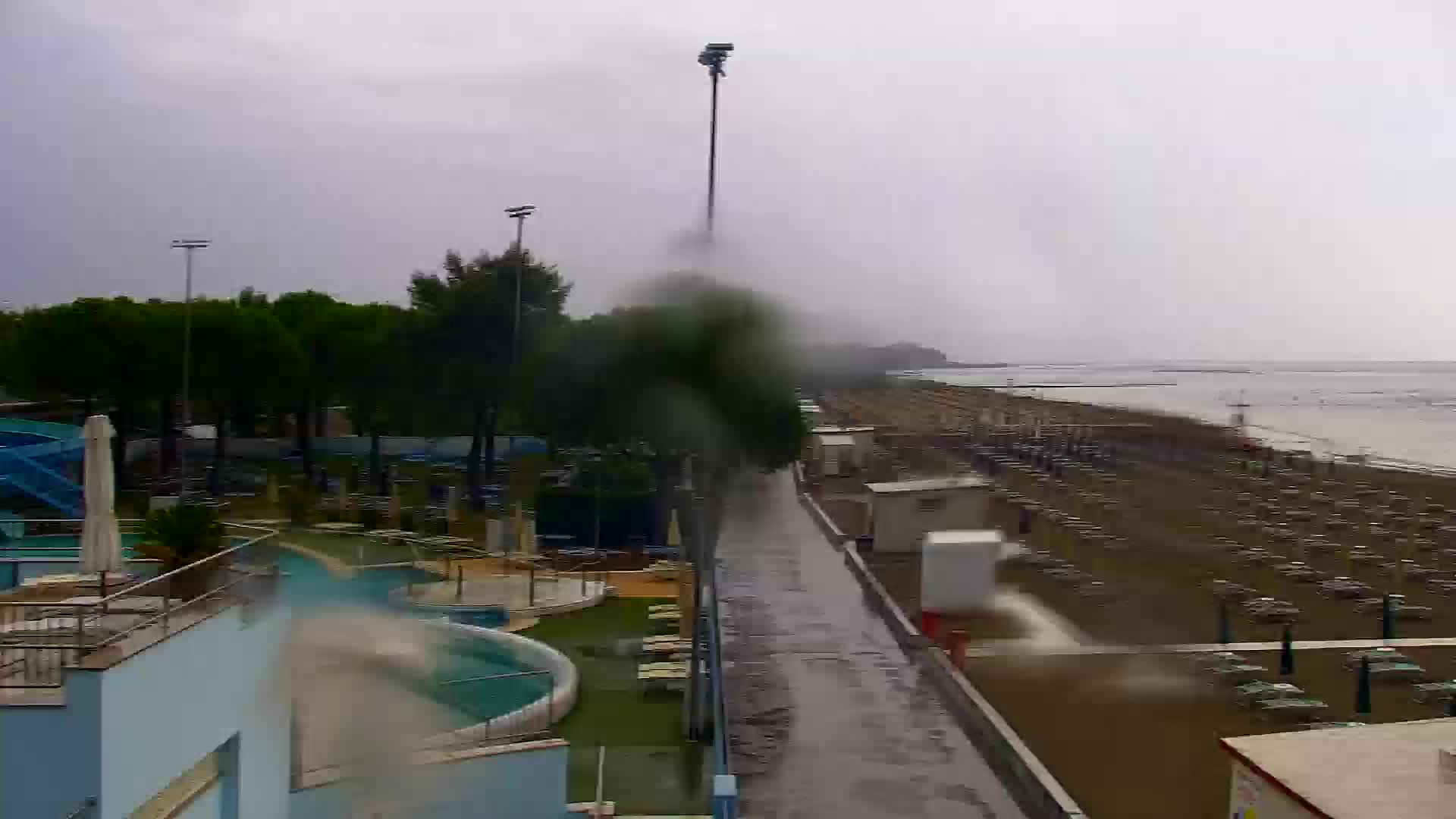 Webcam Live Grado: Vista sulla spiaggia e sull’acquapark in tempo reale