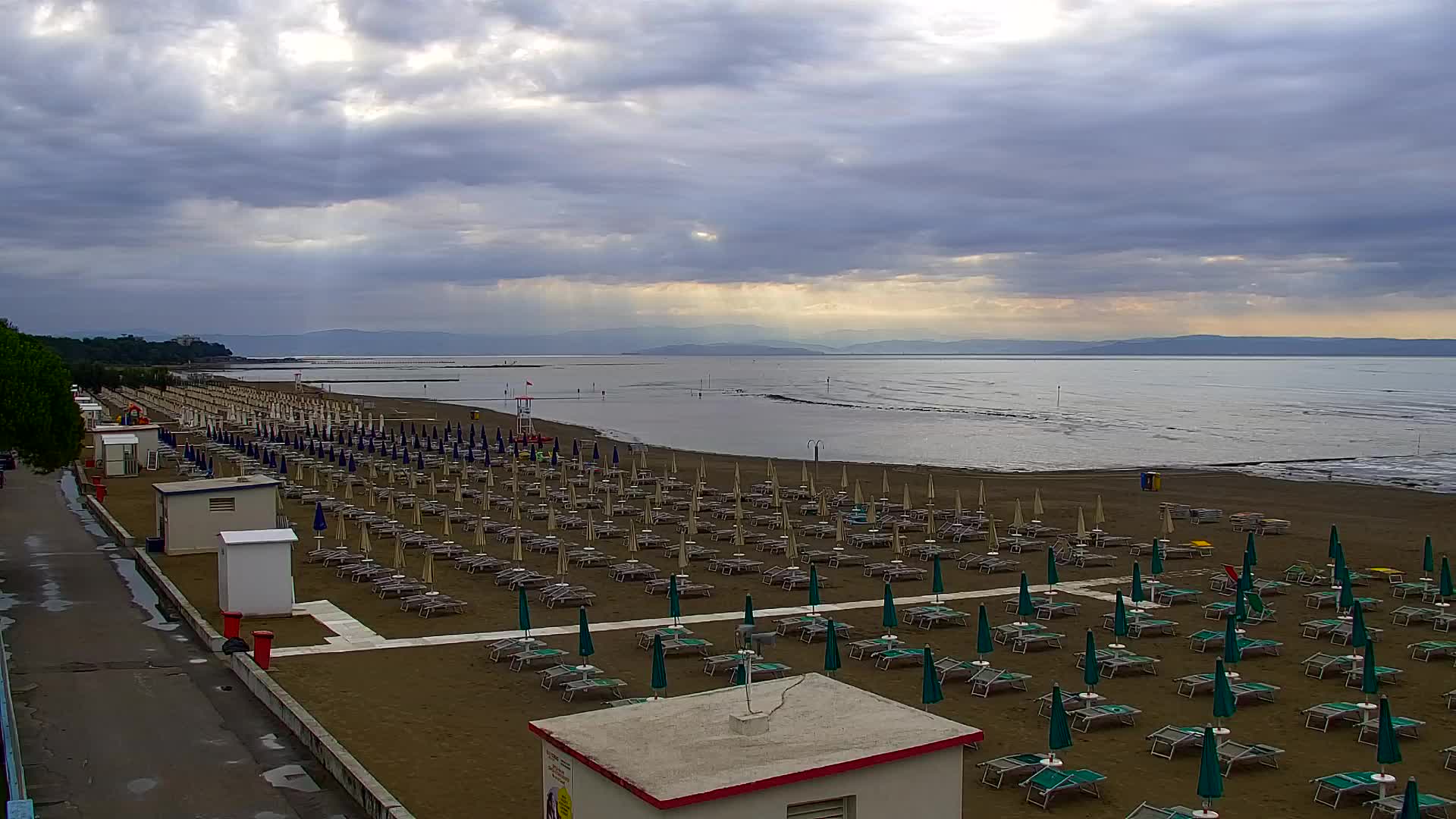 Webcam en direct Grado : Vues sur la plage et l’aquapark en temps réel