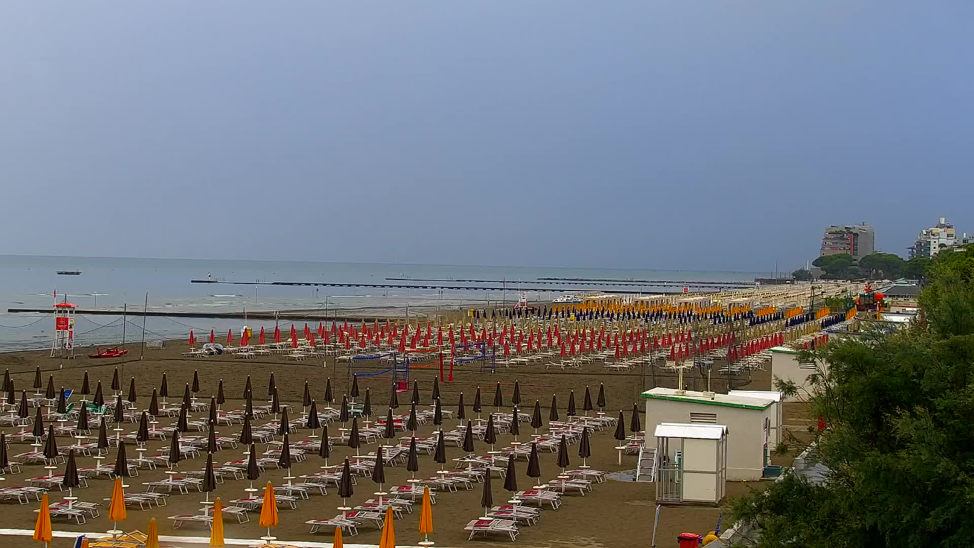 Grado Beach and Aquapark Views in Real Time