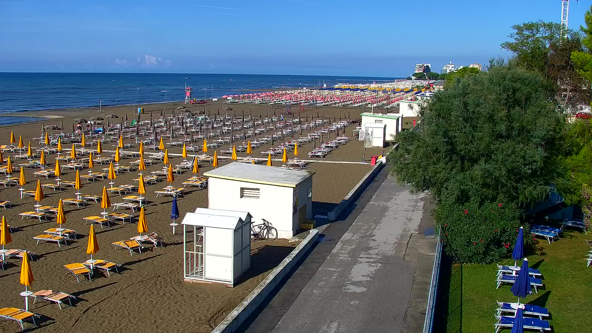 Grado Beach and Aquapark Views in Real Time