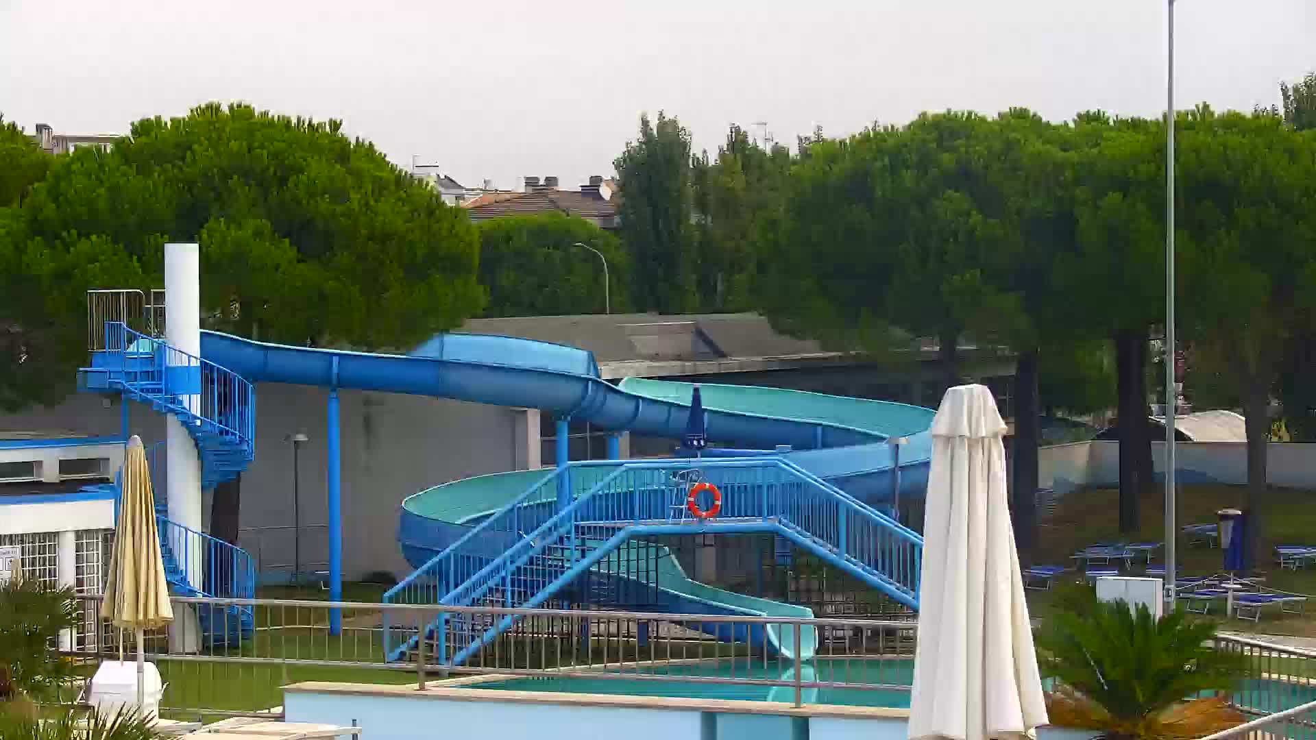 Webcam Live Grado: Vista sulla spiaggia e sull’acquapark in tempo reale