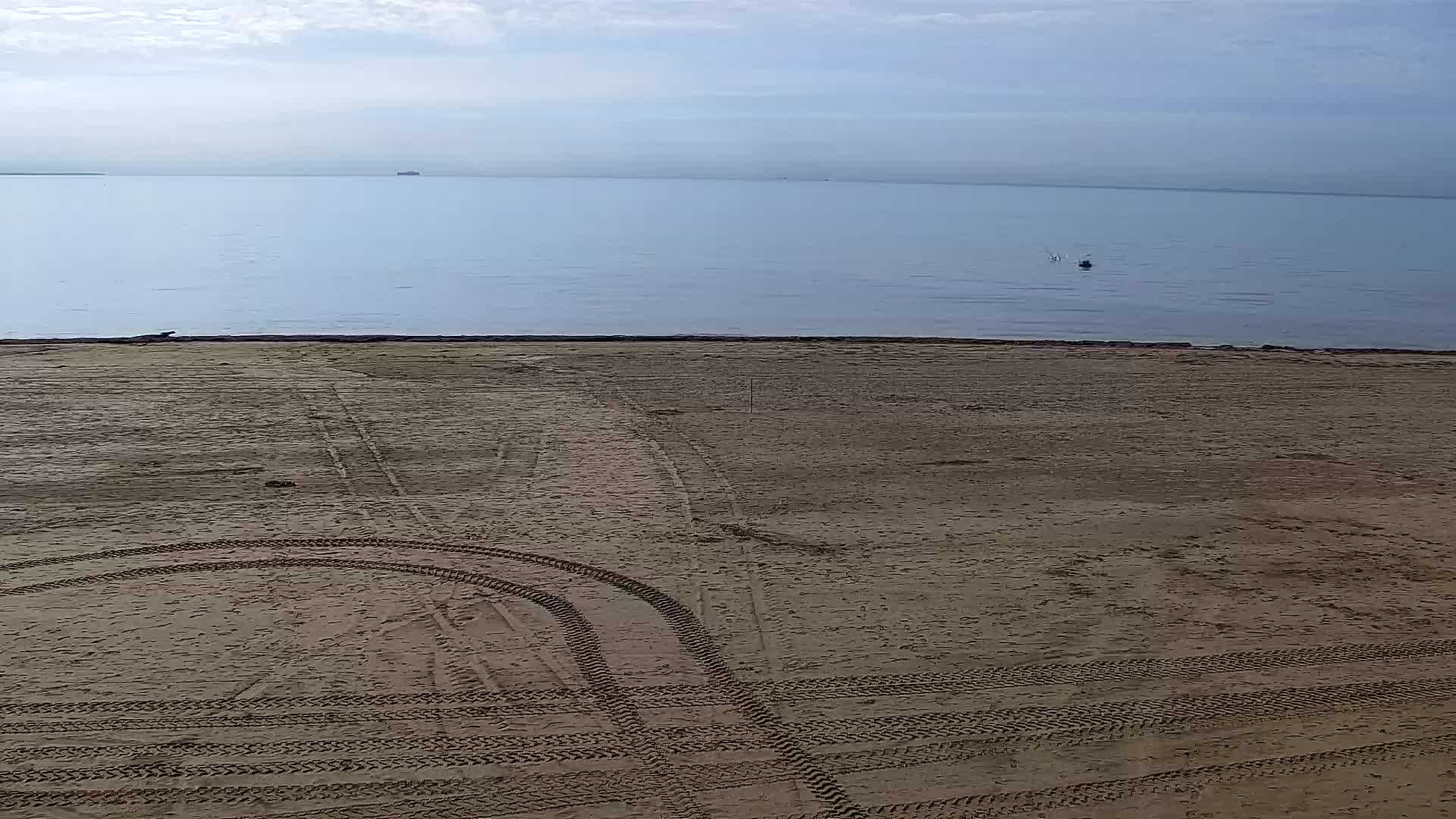 Webcam en vivo Grado: Vistas de la playa y del parque acuático en tiempo real