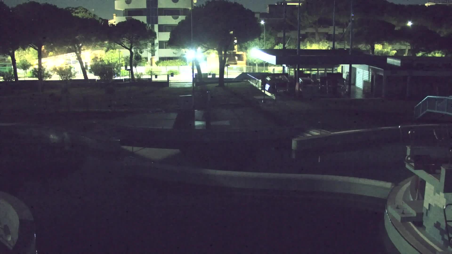 Spletna kamera v živo Grado: Pogledi na plažo in vodni park v realnem času