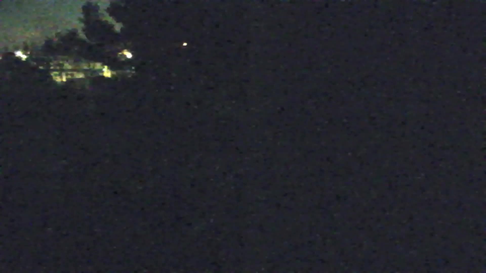 Spletna kamera v živo Grado: Pogledi na plažo in vodni park v realnem času