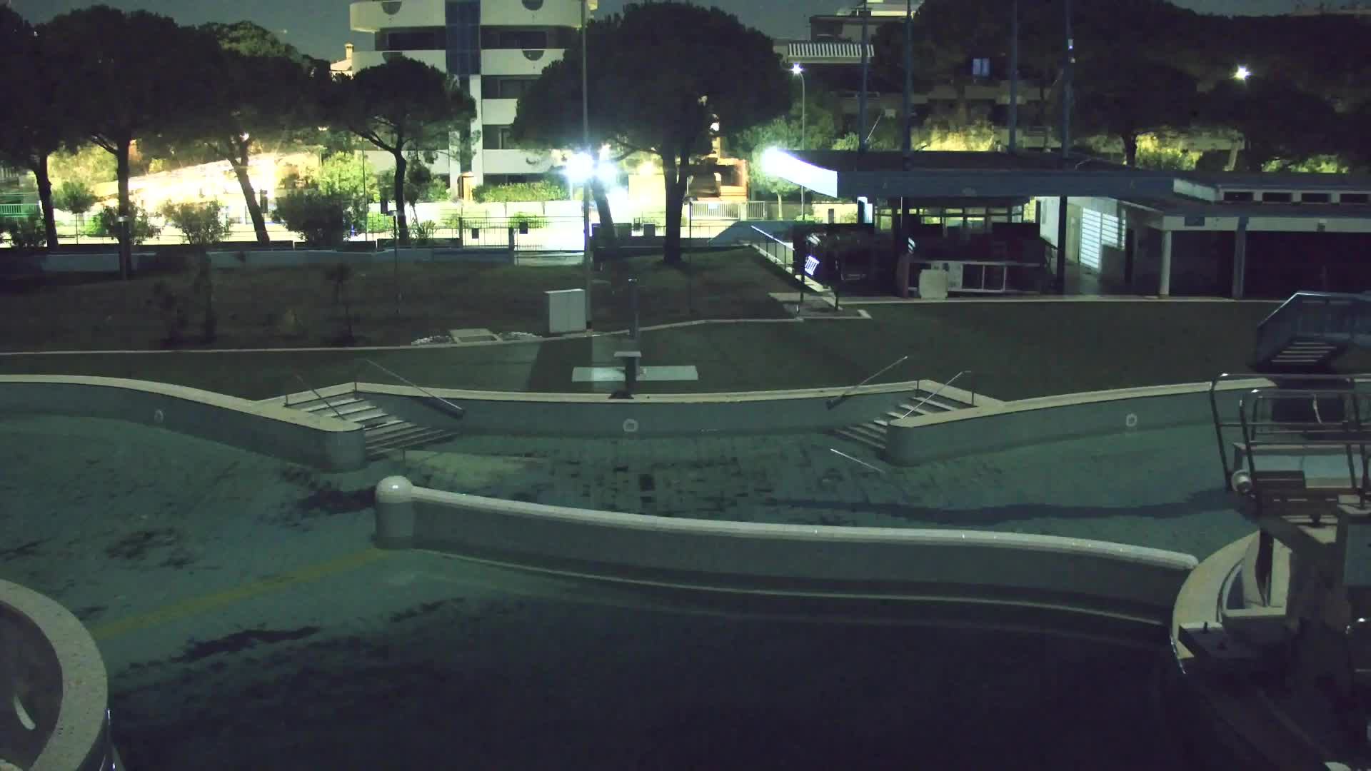 Webcam en vivo Grado: Vistas de la playa y del parque acuático en tiempo real