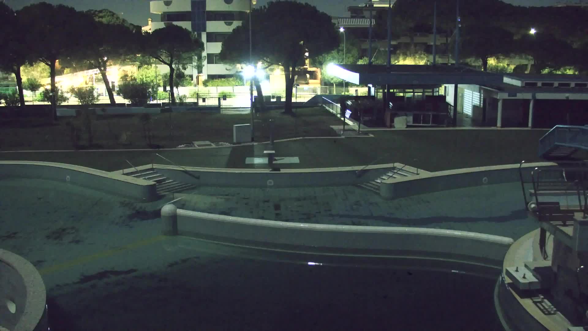 Webcam en vivo Grado: Vistas de la playa y del parque acuático en tiempo real