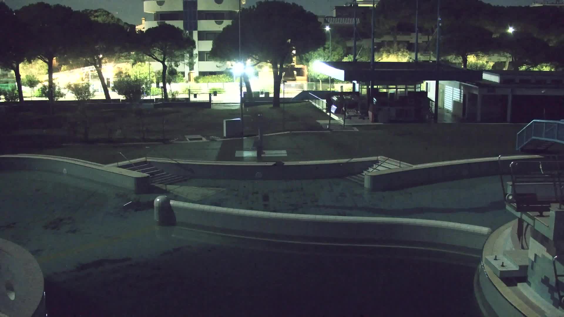 Webcam en vivo Grado: Vistas de la playa y del parque acuático en tiempo real