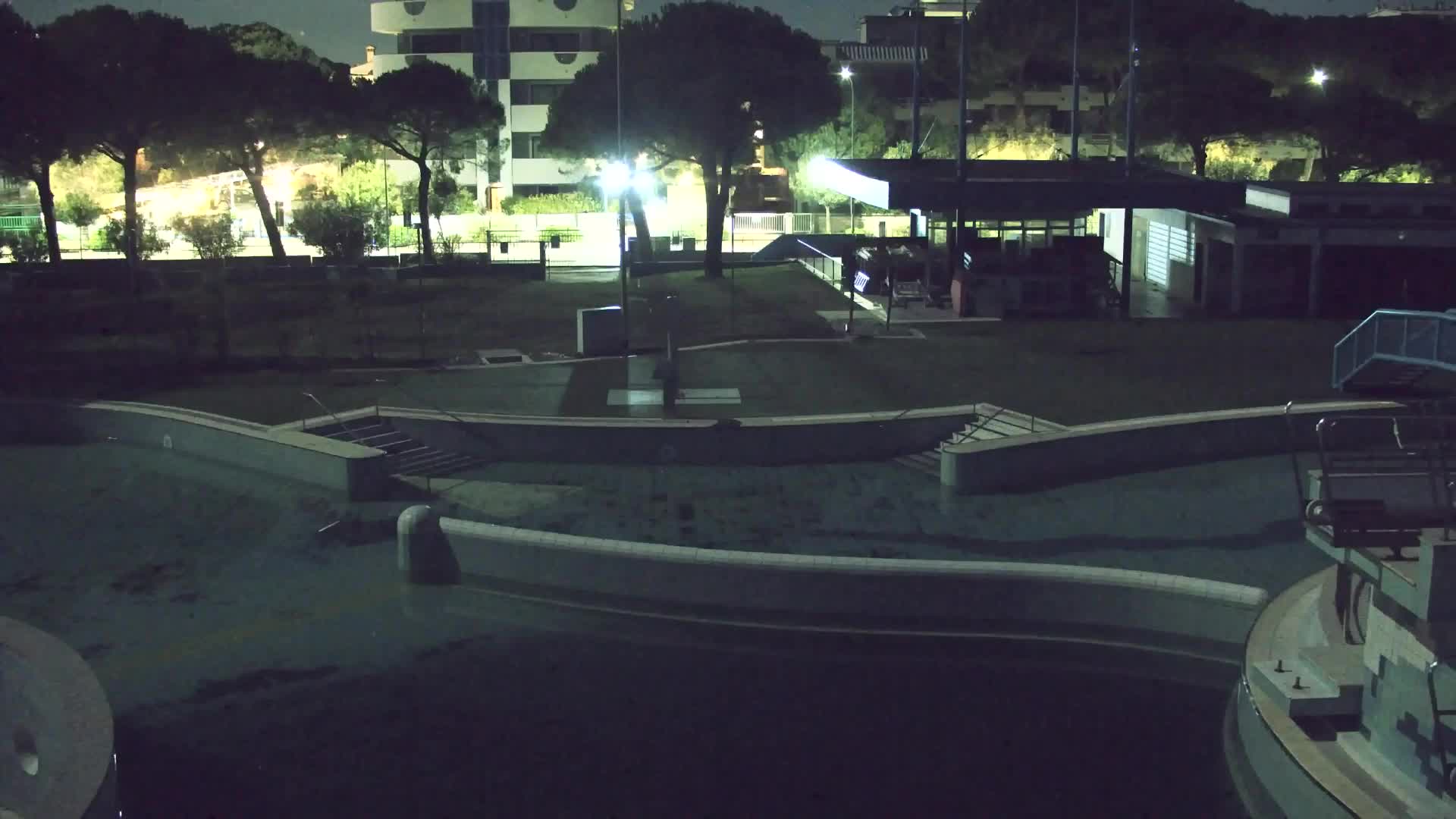 Webcam en vivo Grado: Vistas de la playa y del parque acuático en tiempo real