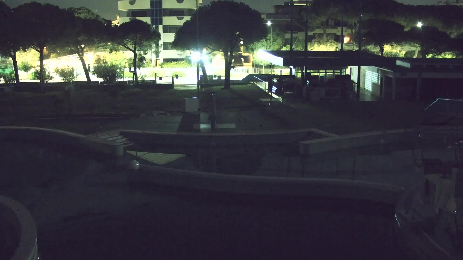 Spletna kamera v živo Grado: Pogledi na plažo in vodni park v realnem času