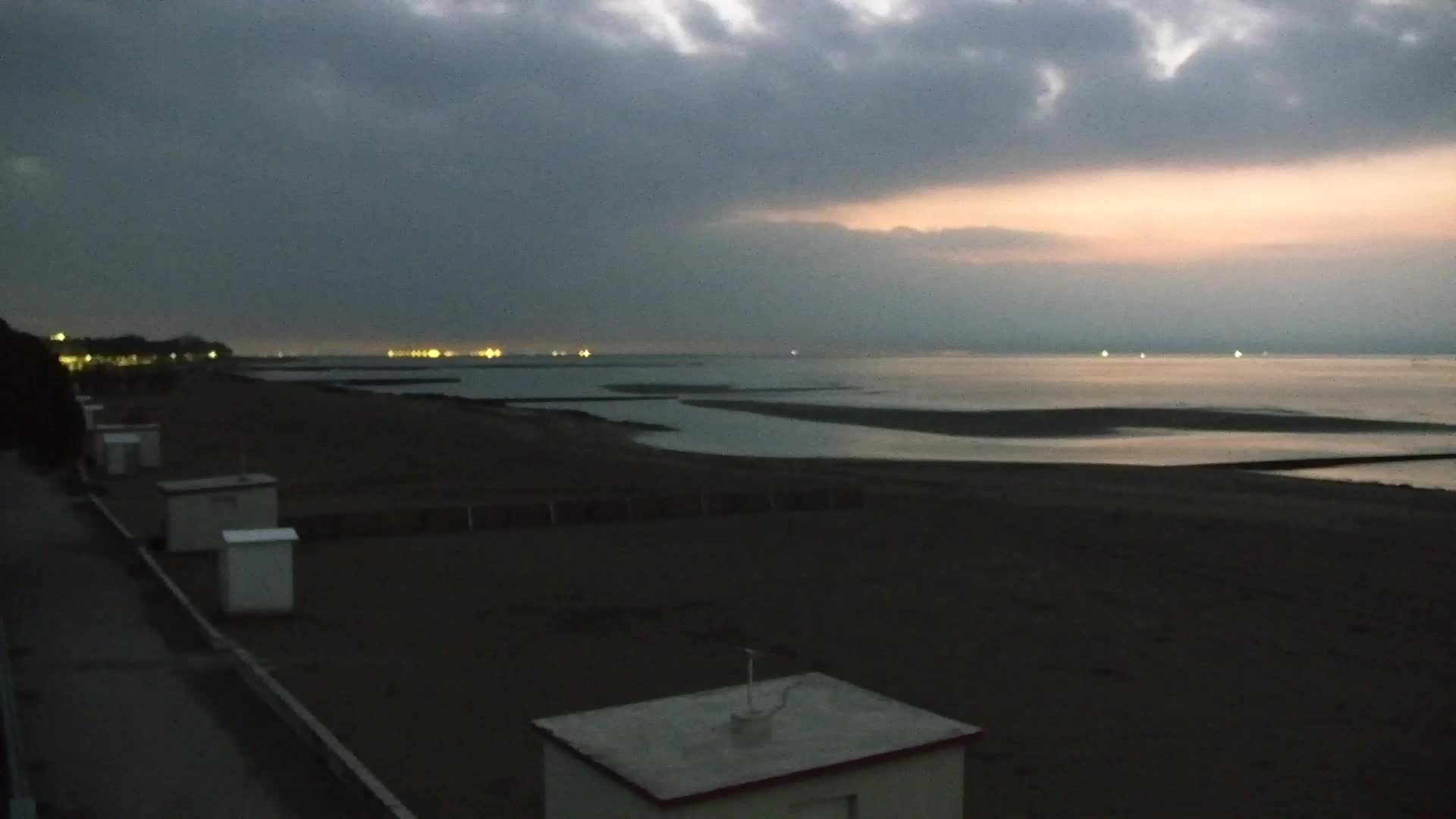 Grado Beach and Aquapark Views in Real Time