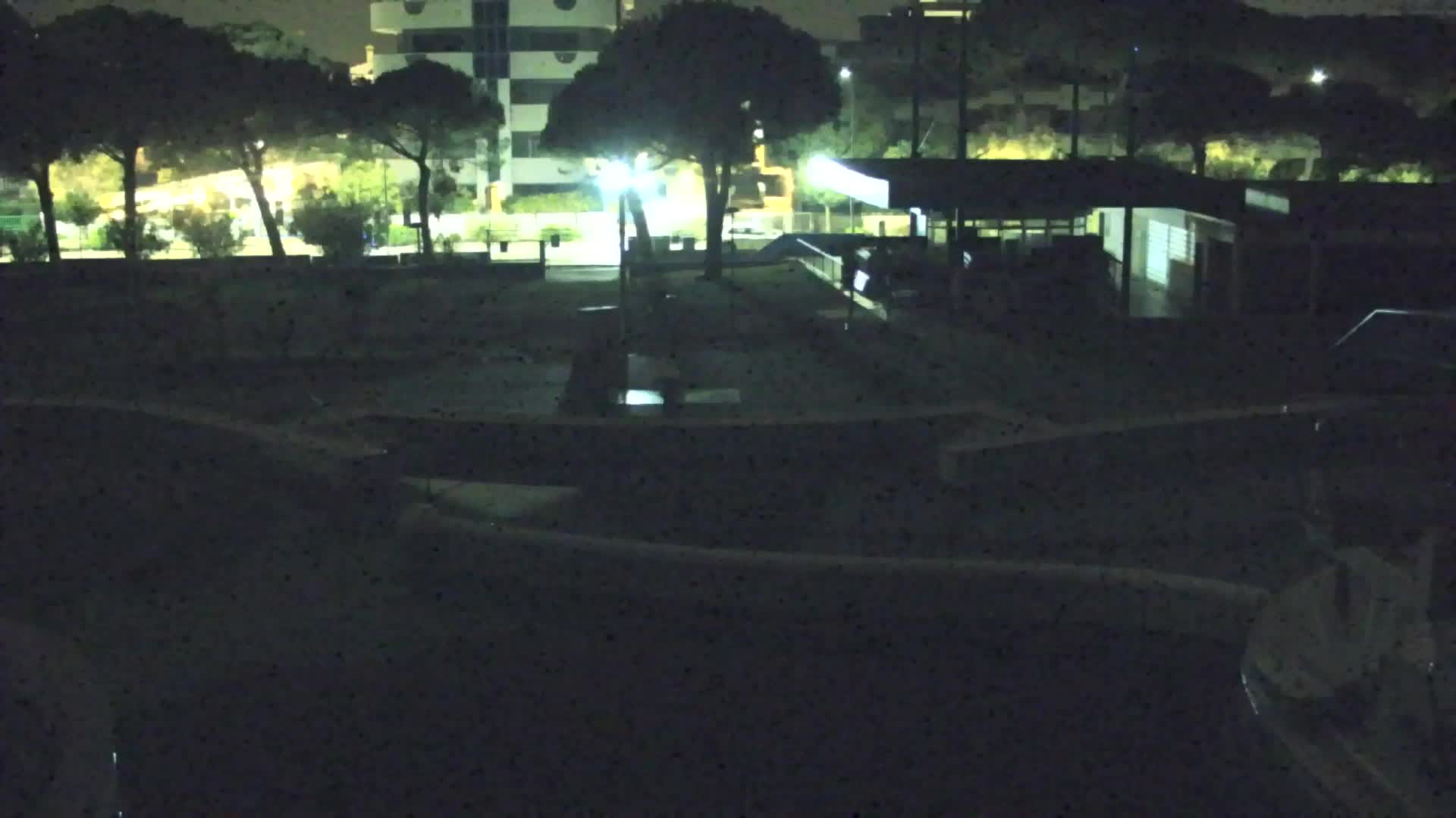 Spletna kamera v živo Grado: Pogledi na plažo in vodni park v realnem času