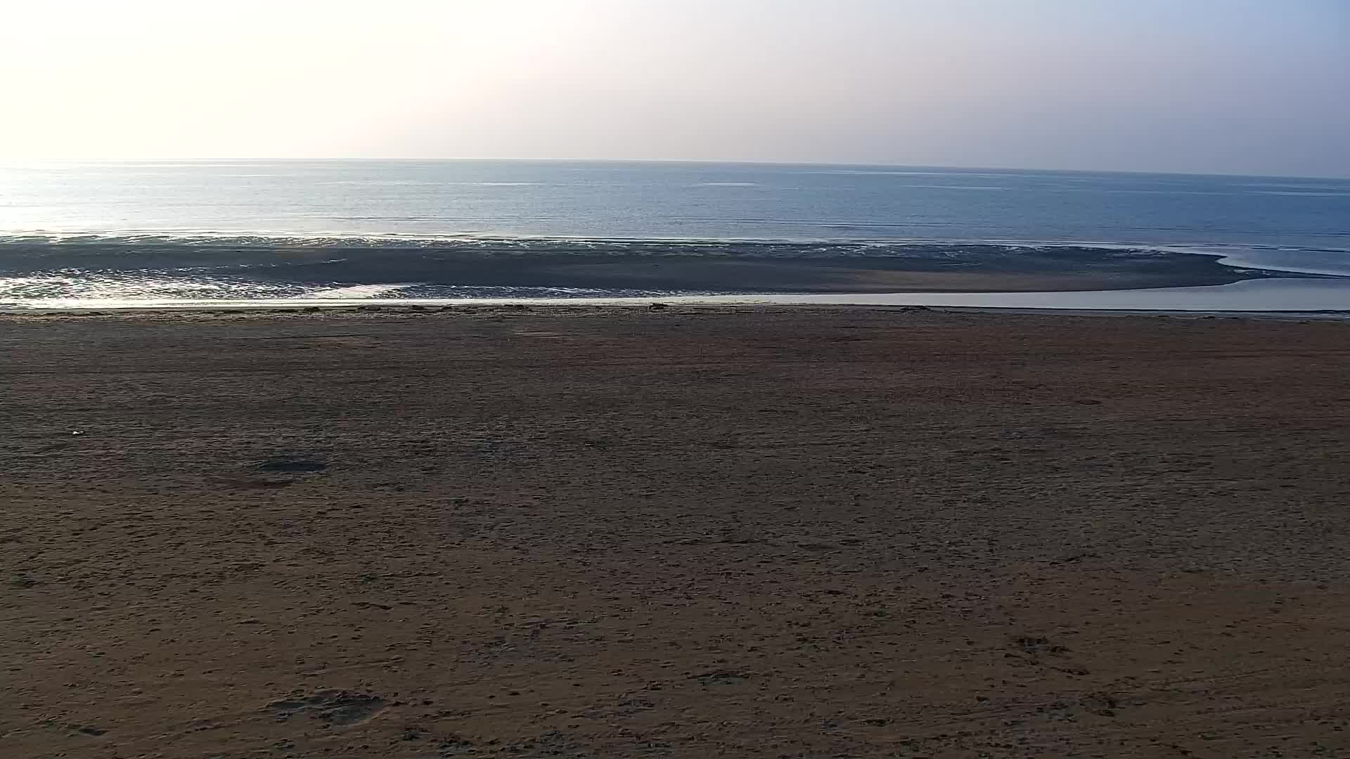 Grado Beach and Aquapark Views in Real Time