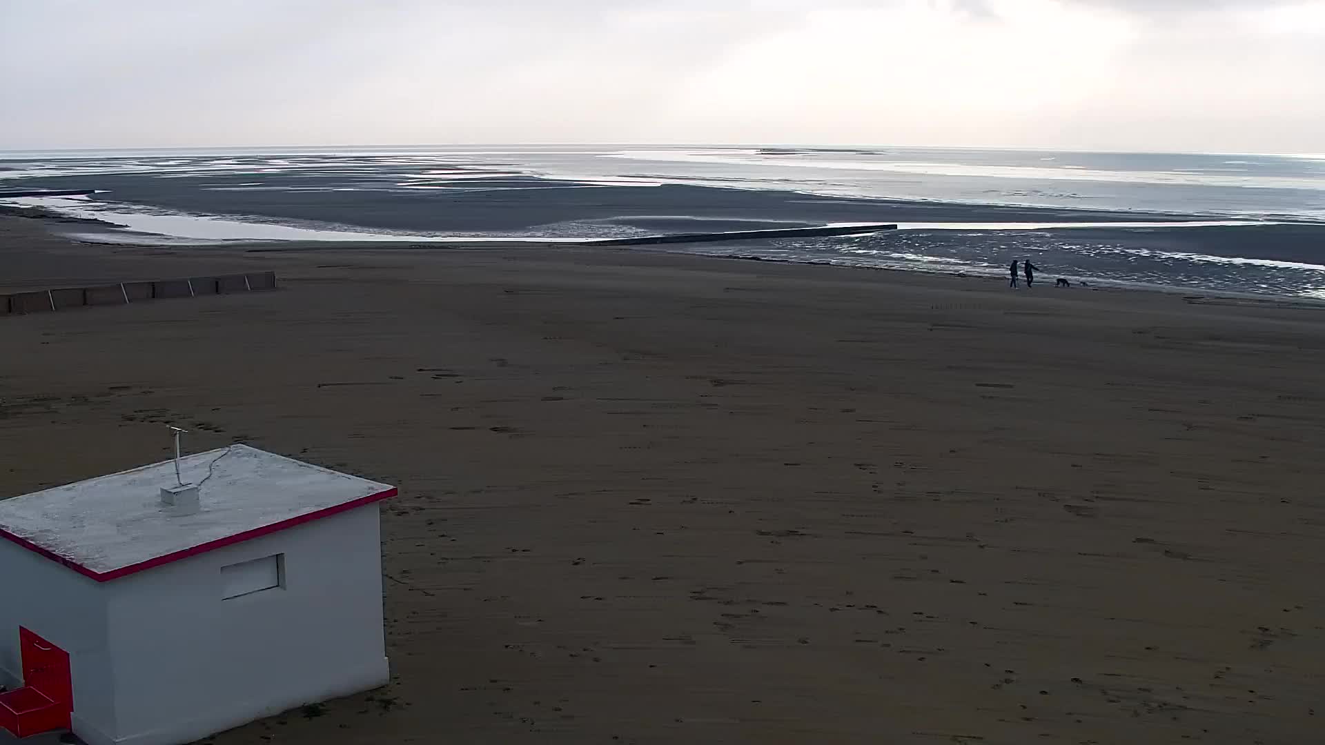 Grado Beach and Aquapark Views in Real Time