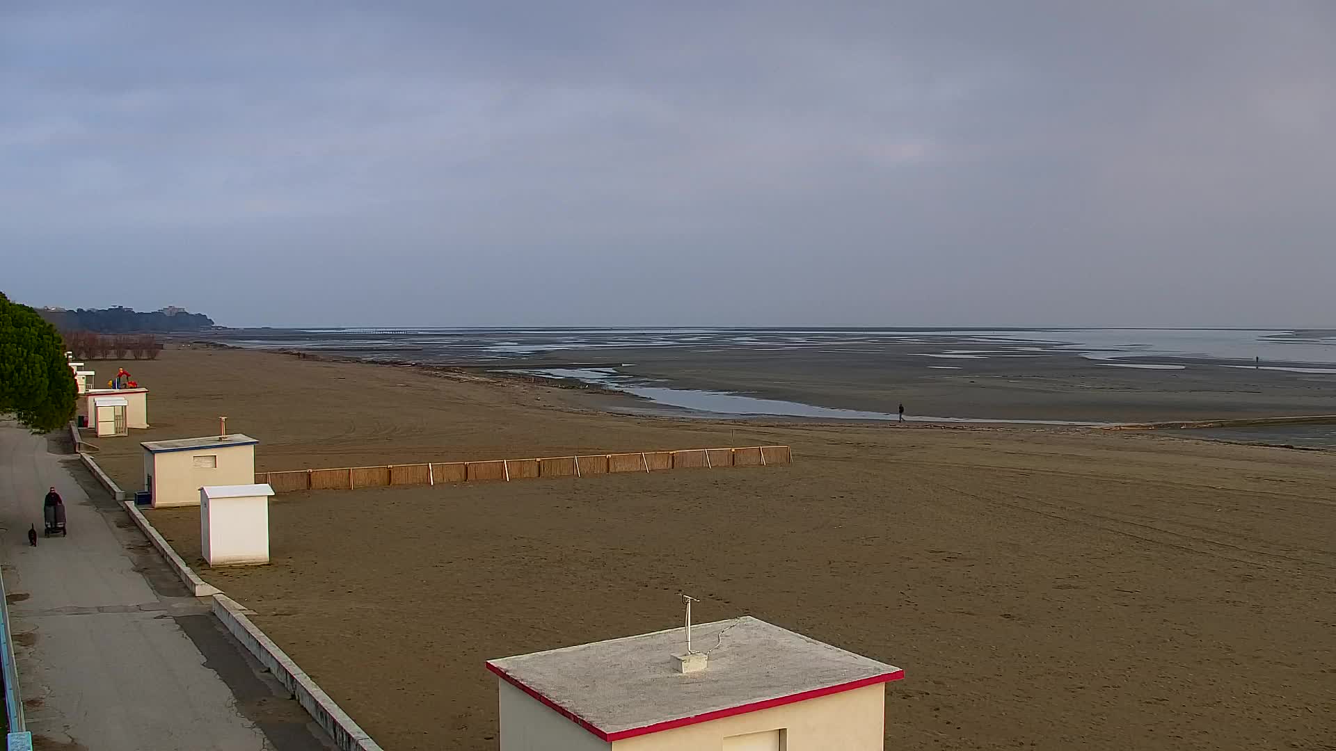 Grado Beach and Aquapark Views in Real Time