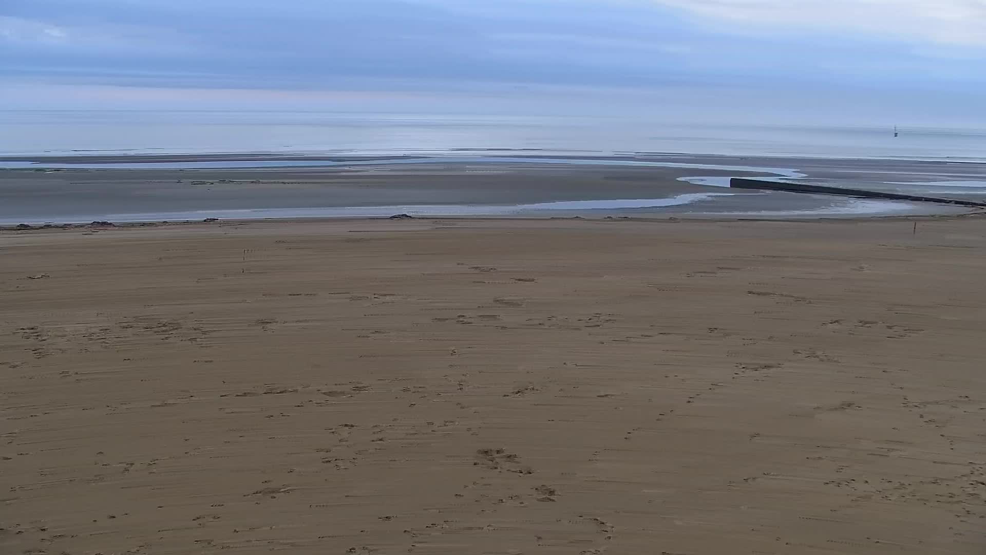 Webcam Live Grado: Vista sulla spiaggia e sull’acquapark in tempo reale