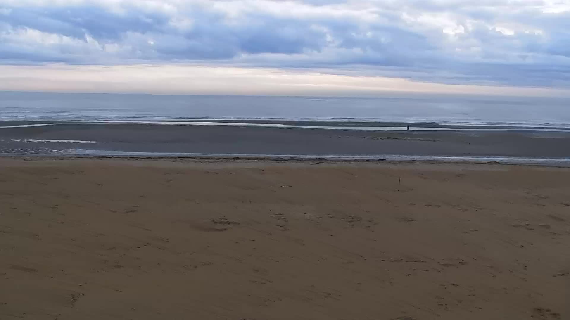 Webcam Live Grado: Vista sulla spiaggia e sull’acquapark in tempo reale