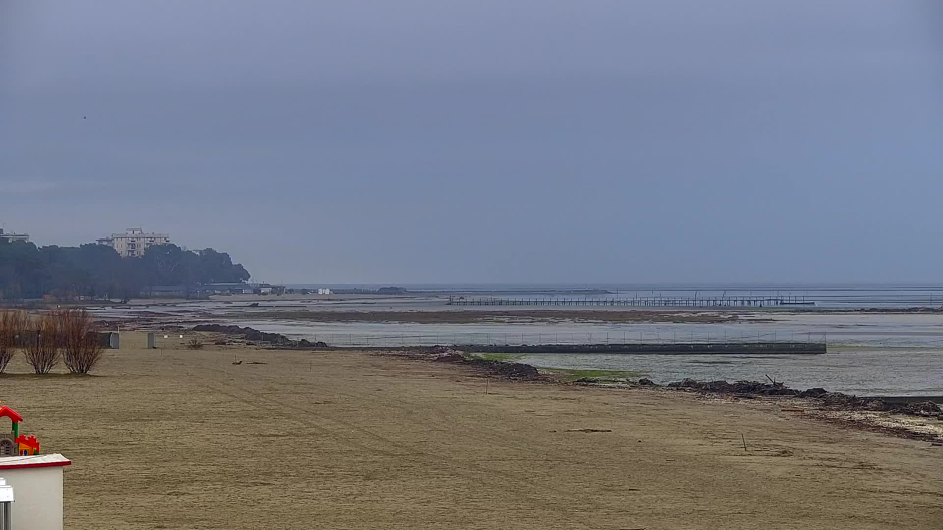 Grado Beach and Aquapark Views in Real Time
