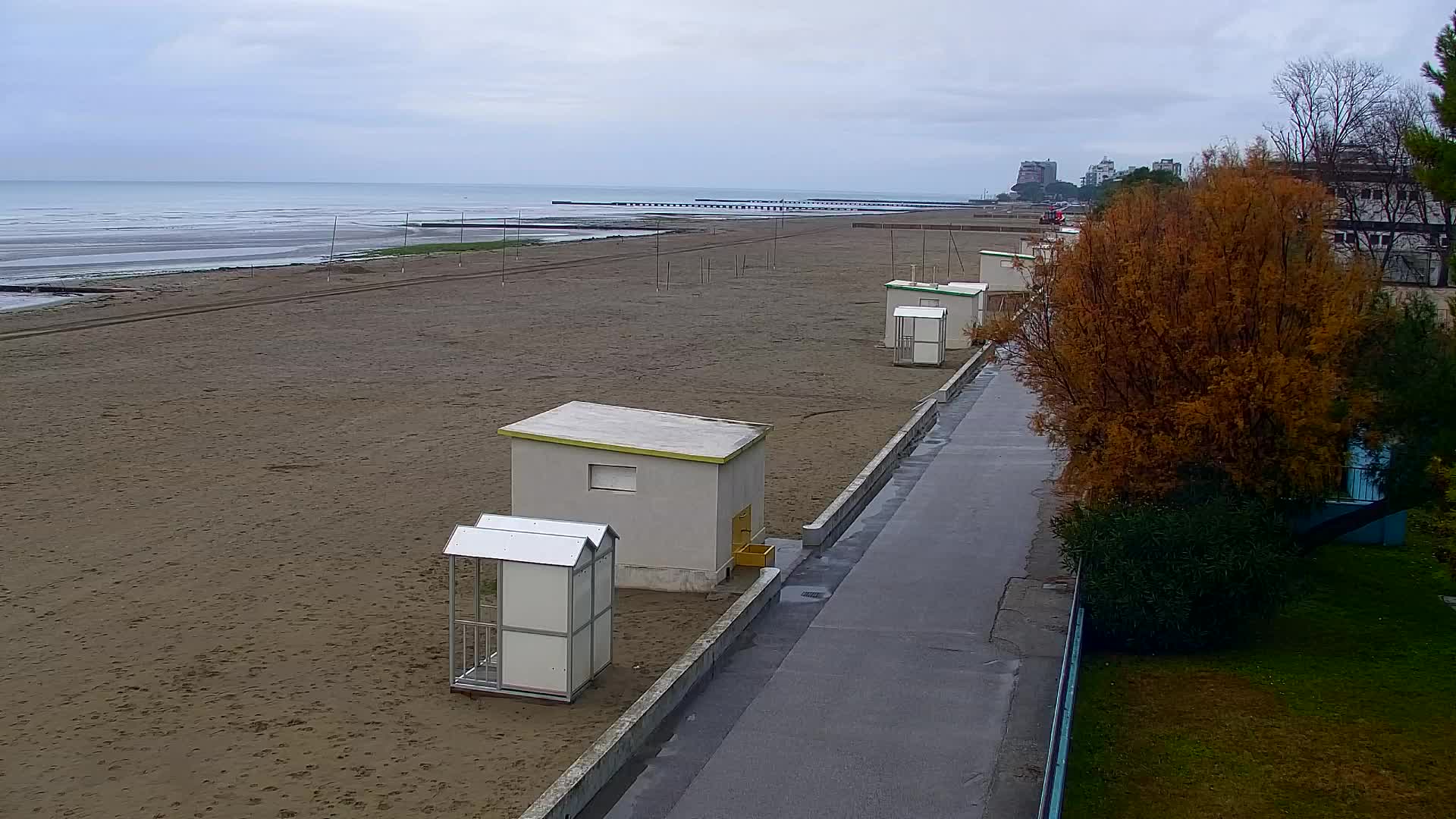 Grado Beach and Aquapark Views in Real Time
