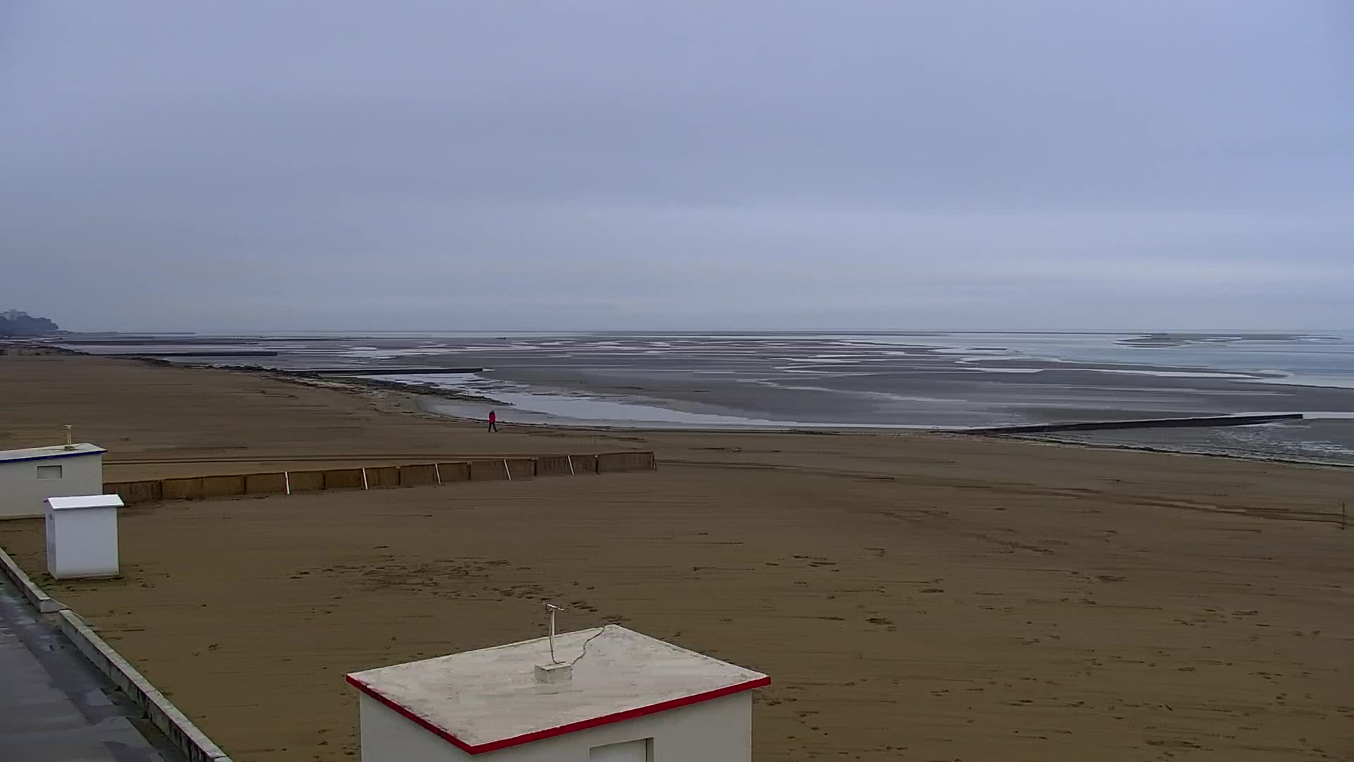 Spletna kamera v živo Grado: Pogledi na plažo in vodni park v realnem času