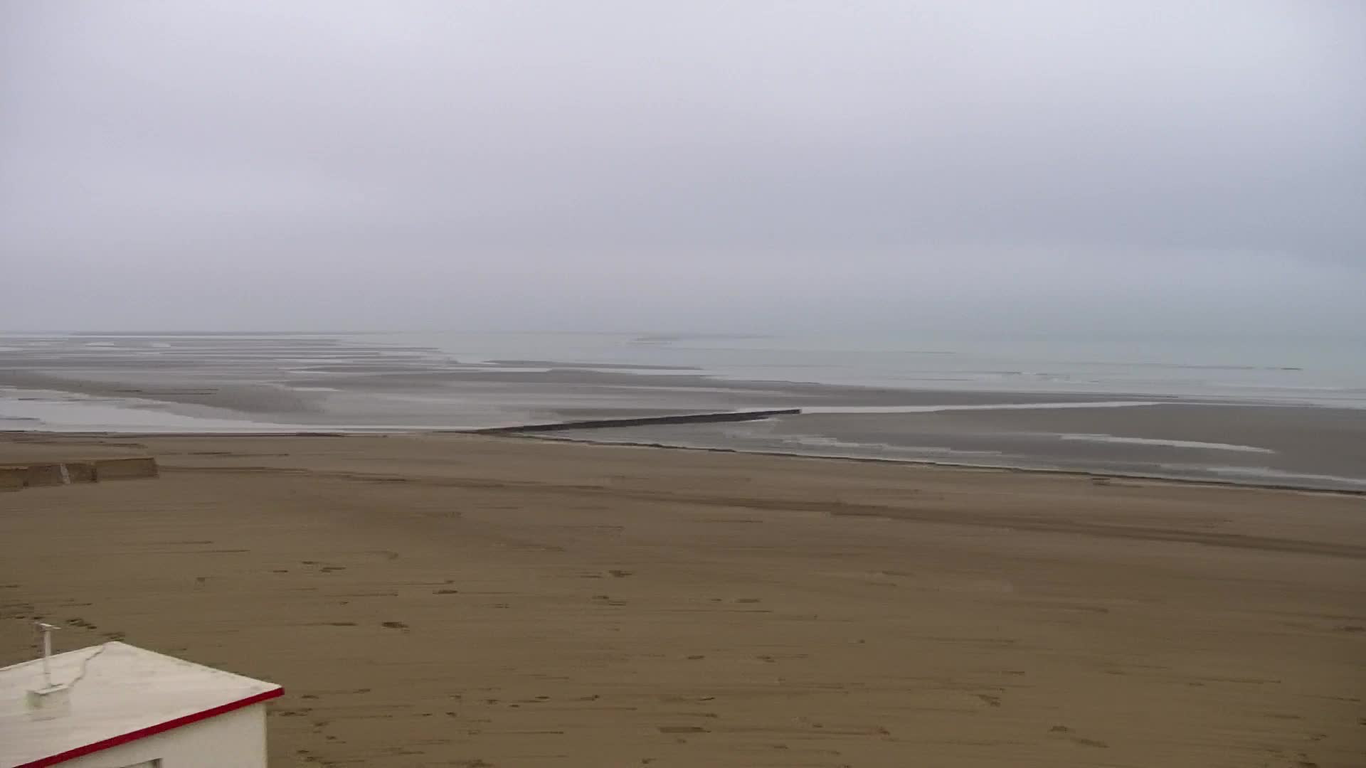 Webcam en vivo Grado: Vistas de la playa y del parque acuático en tiempo real