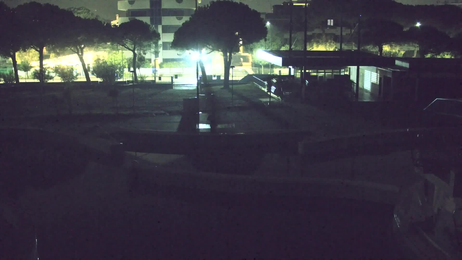 Webcam en vivo Grado: Vistas de la playa y del parque acuático en tiempo real