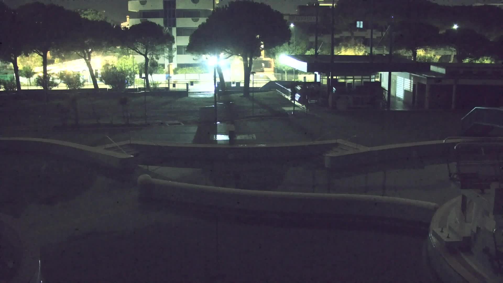 Webcam en vivo Grado: Vistas de la playa y del parque acuático en tiempo real