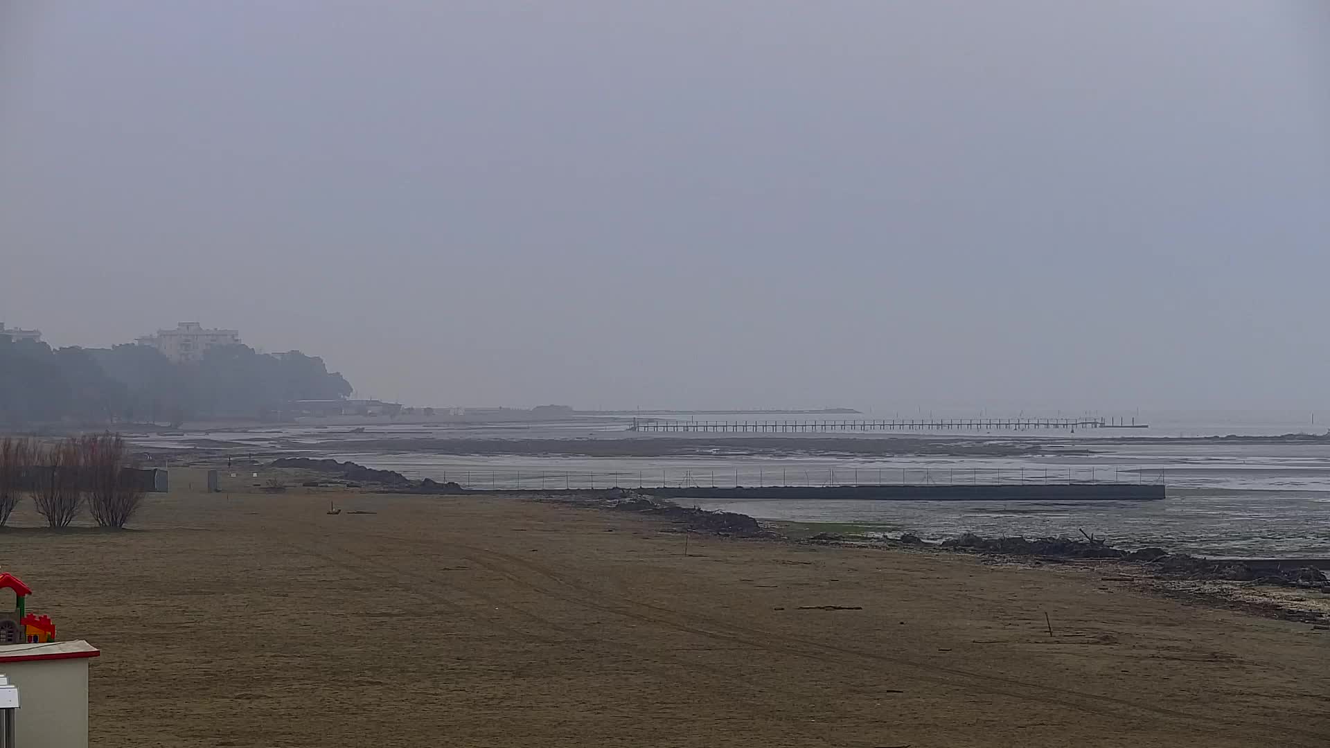 Grado Beach and Aquapark Views in Real Time