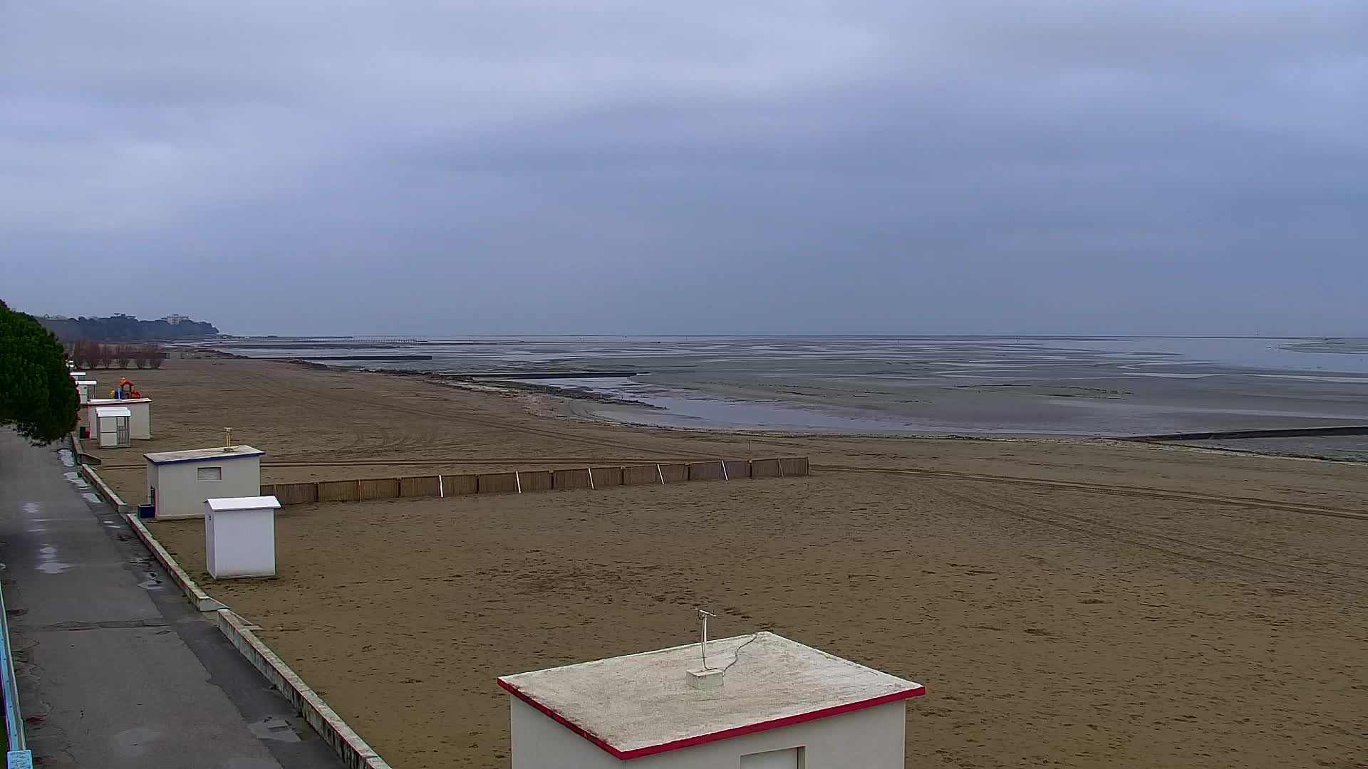 Webcam en direct Grado : Vues sur la plage et l’aquapark en temps réel