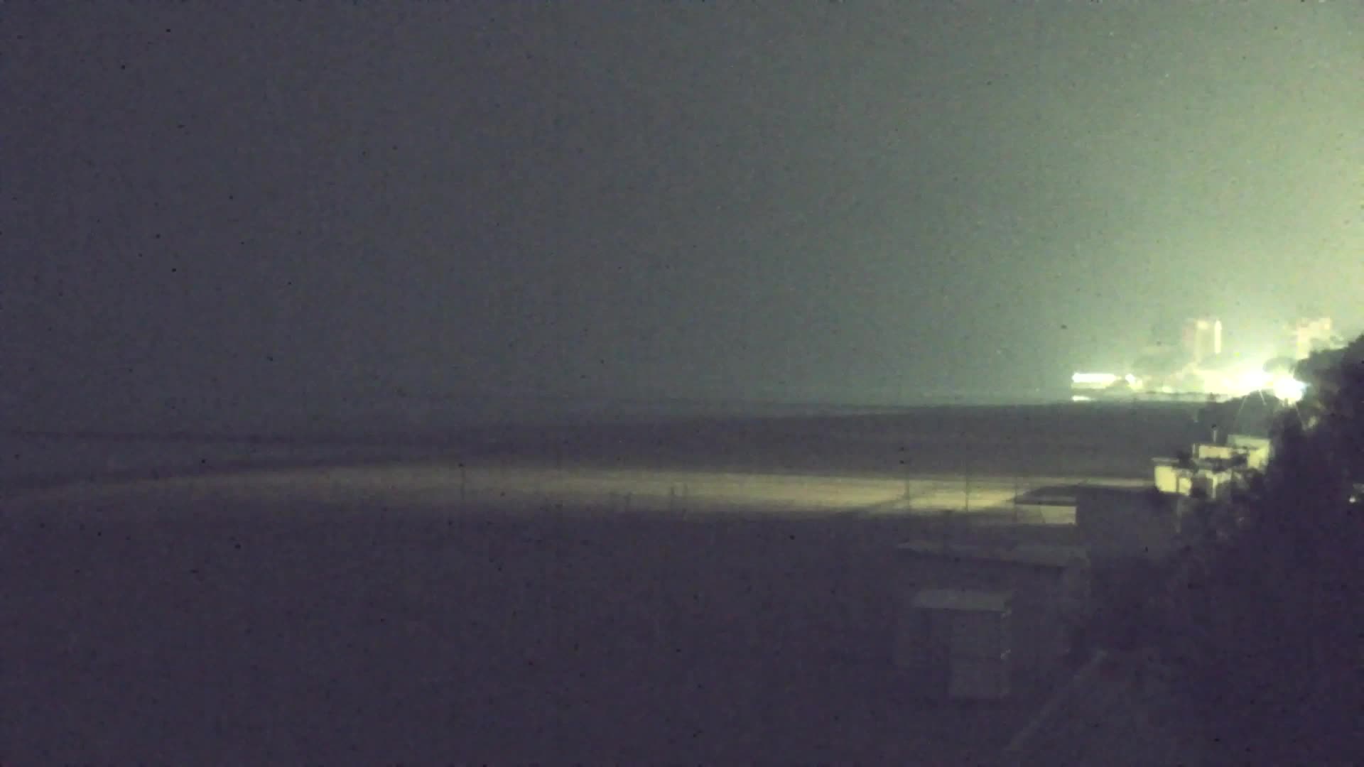 Webcam Live Grado: Vista sulla spiaggia e sull’acquapark in tempo reale