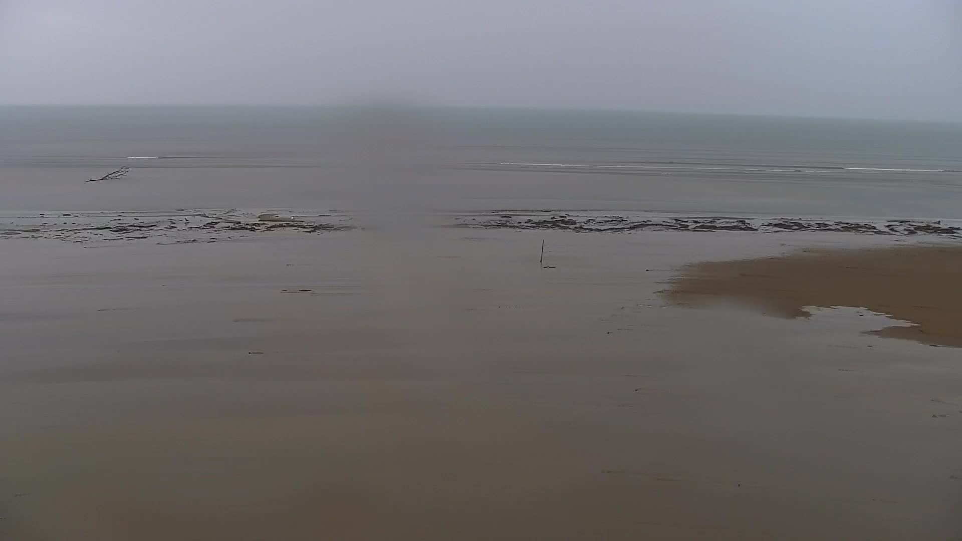 Grado Beach and Aquapark Views in Real Time