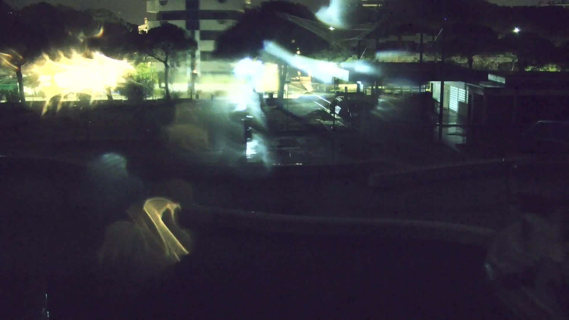 Webcam en vivo Grado: Vistas de la playa y del parque acuático en tiempo real