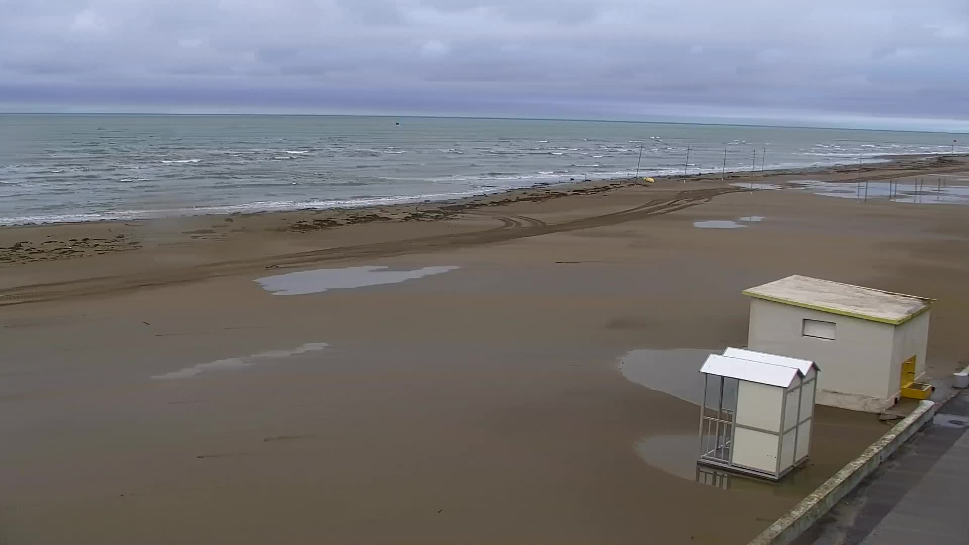 Grado Beach and Aquapark Views in Real Time