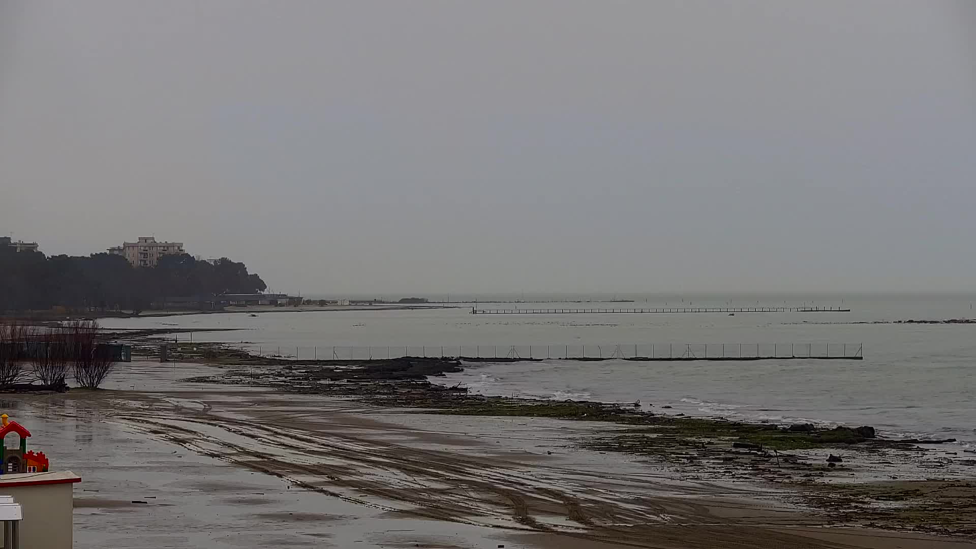 Webcam Live Grado: Vista sulla spiaggia e sull’acquapark in tempo reale