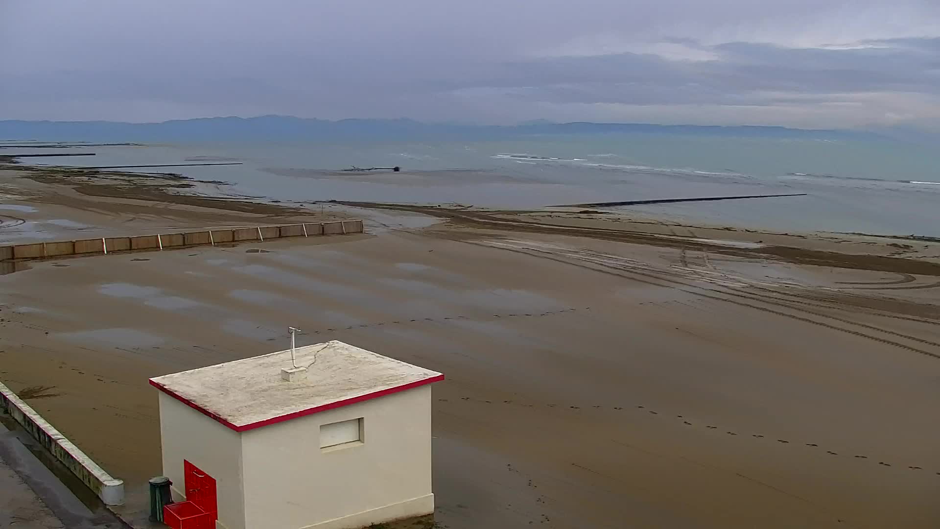 Grado Beach and Aquapark Views in Real Time