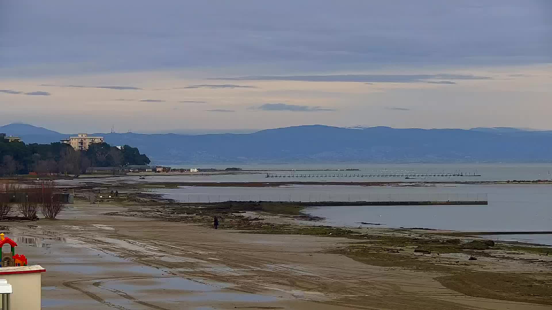 Webcam en direct Grado : Vues sur la plage et l’aquapark en temps réel