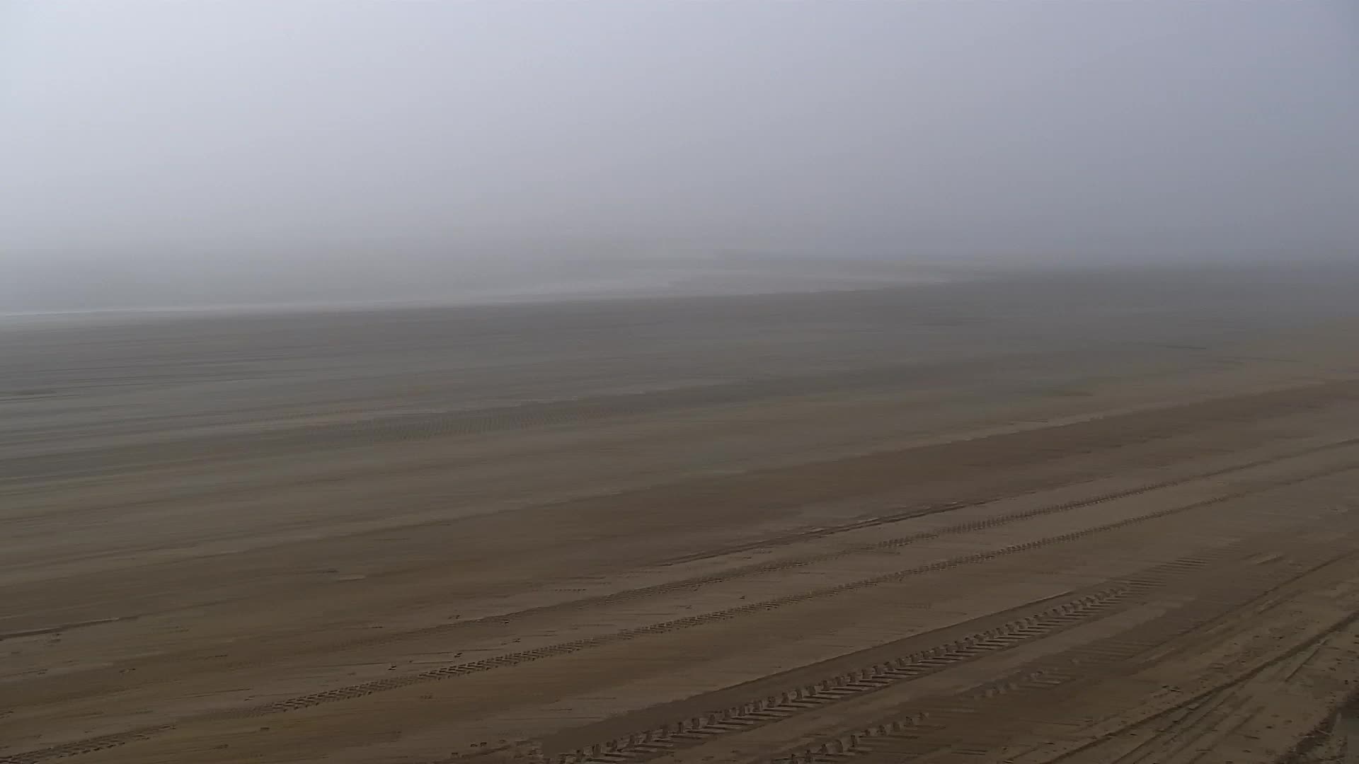 Webcam en vivo Grado: Vistas de la playa y del parque acuático en tiempo real