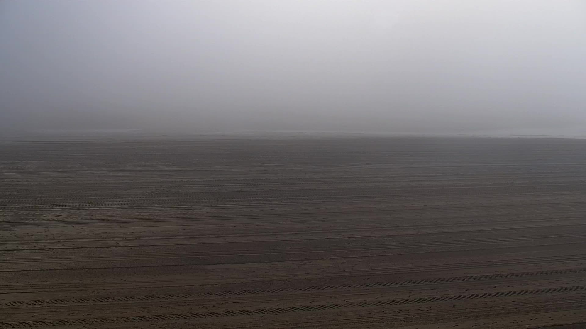 Grado Beach and Aquapark Views in Real Time