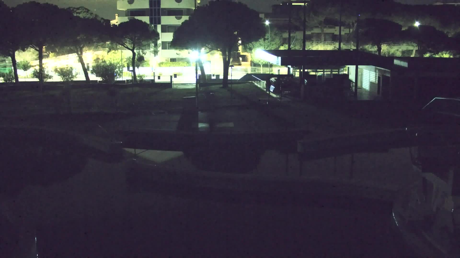 Webcam en vivo Grado: Vistas de la playa y del parque acuático en tiempo real